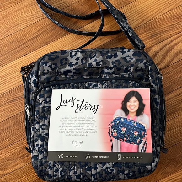 Lug cross body bag. Purchased on QVC and has never been used. - Picture 2 of 3